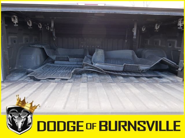 Used 2023 GMC Sierra 1500 SLE image 13