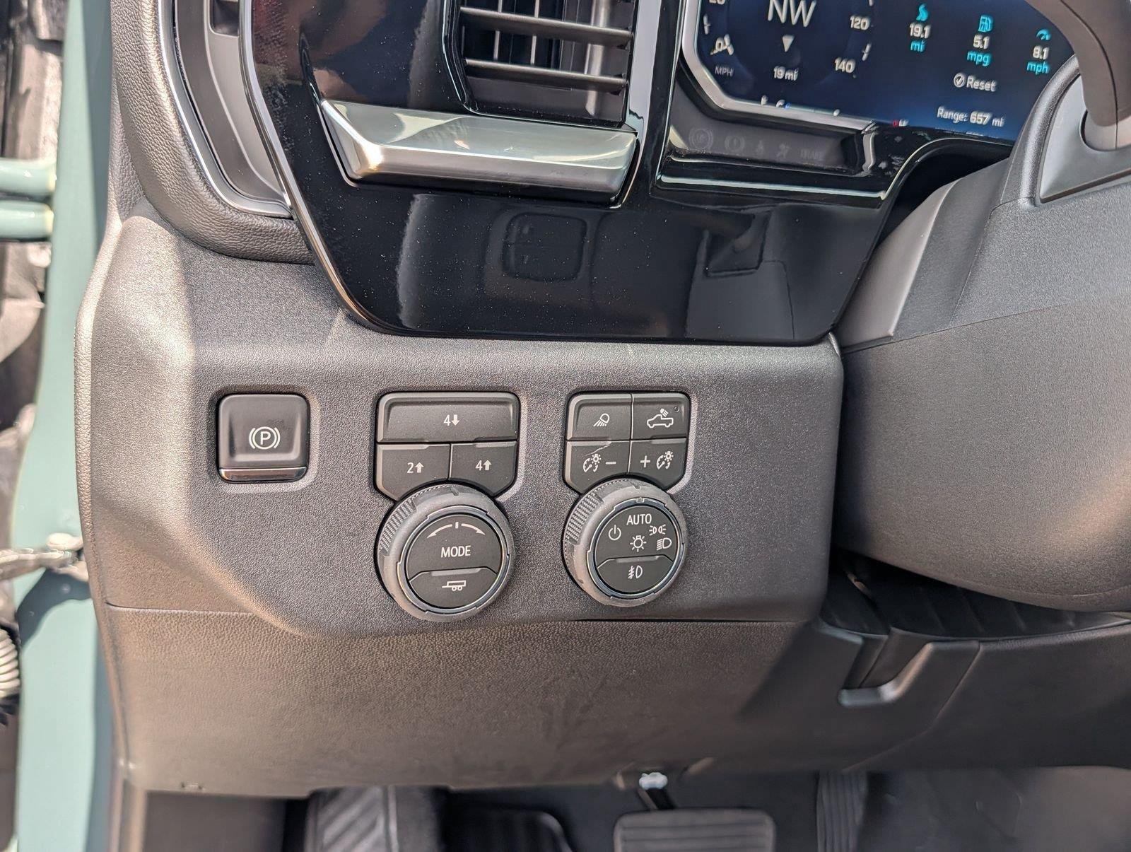 New 2026 Chevrolet Silverado 2500 LT w/ Trail Boss Package AWD/4WD image 16
