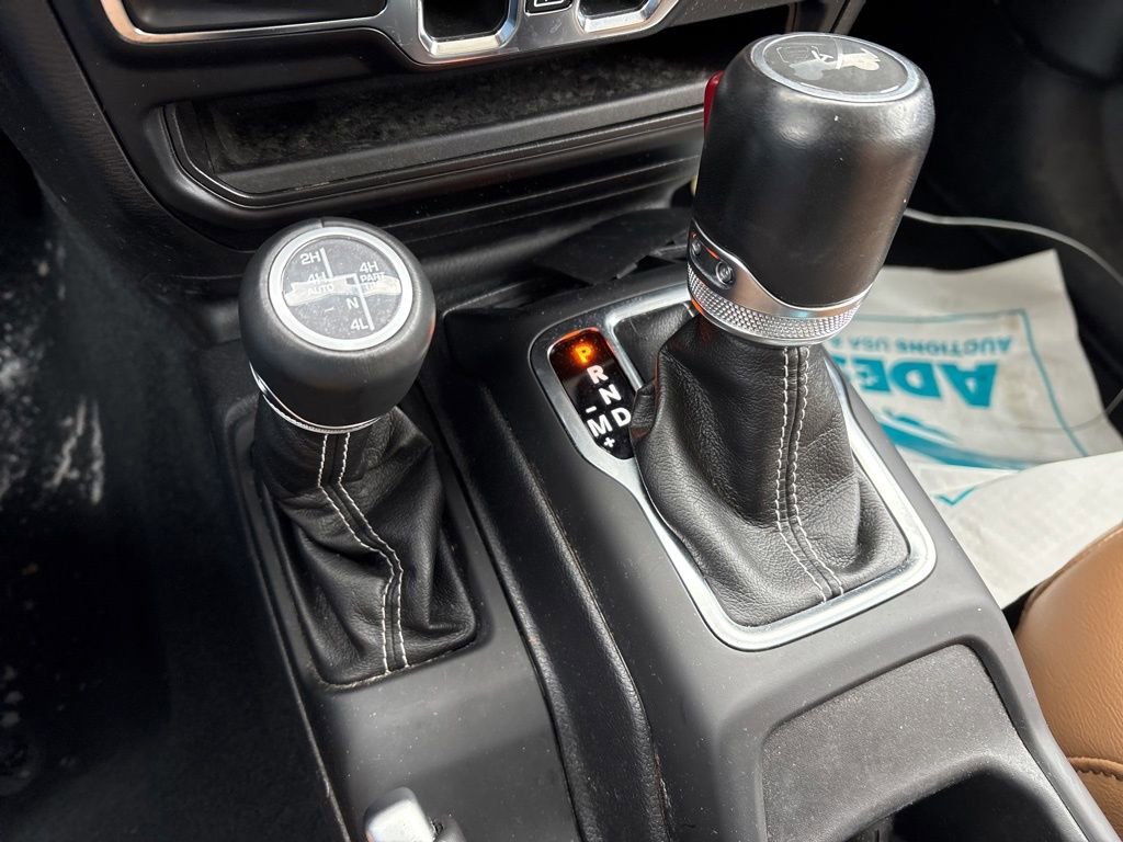 Used 2023 Jeep Wrangler Unlimited Sahara w/ Safety Group image 26