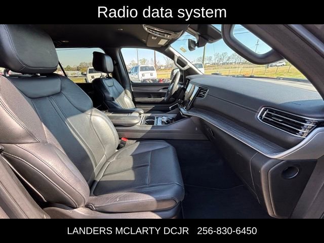 Used 2024 Jeep Wagoneer Series II image 10