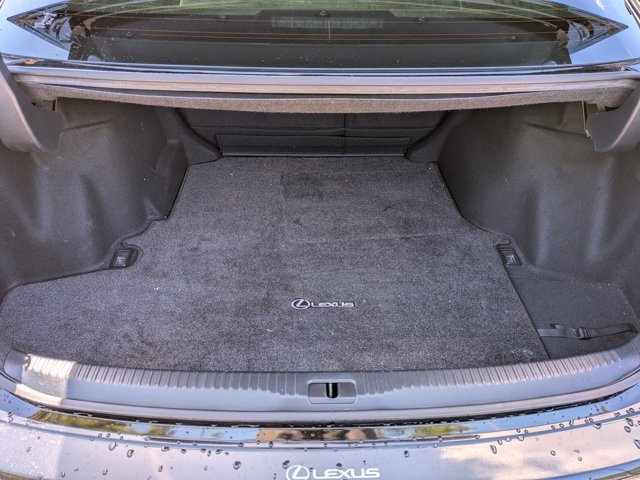 Used 2015 Lexus IS 250 w/ F-Sport Package RWD image 6