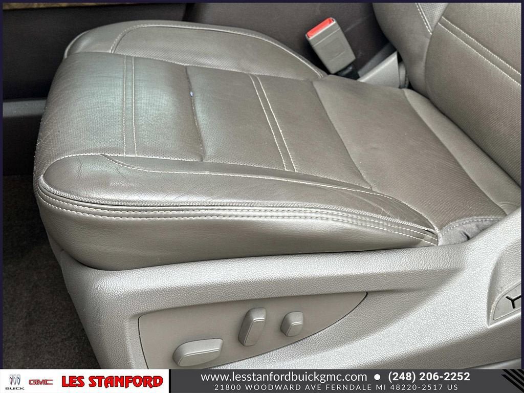 Used 2018 GMC Yukon Denali w/ Denali Ultimate Package AWD/4WD image 19
