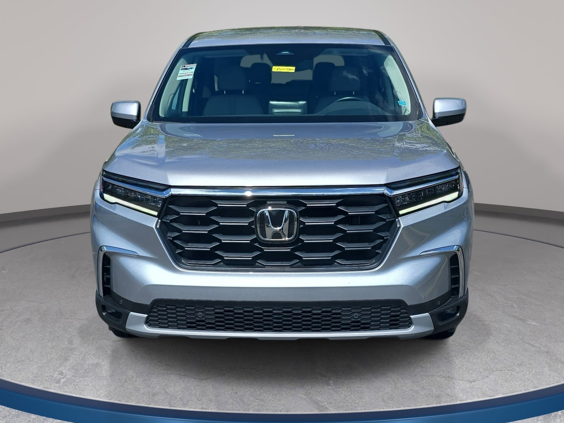 Used 2025 Honda Pilot EX-L image 2
