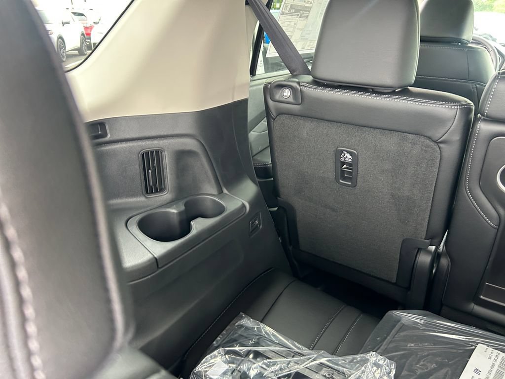 New 2026 Honda Pilot Touring image 20
