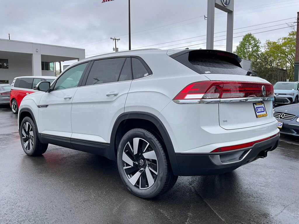 New 2025 Volkswagen Atlas Cross Sport SE image 5