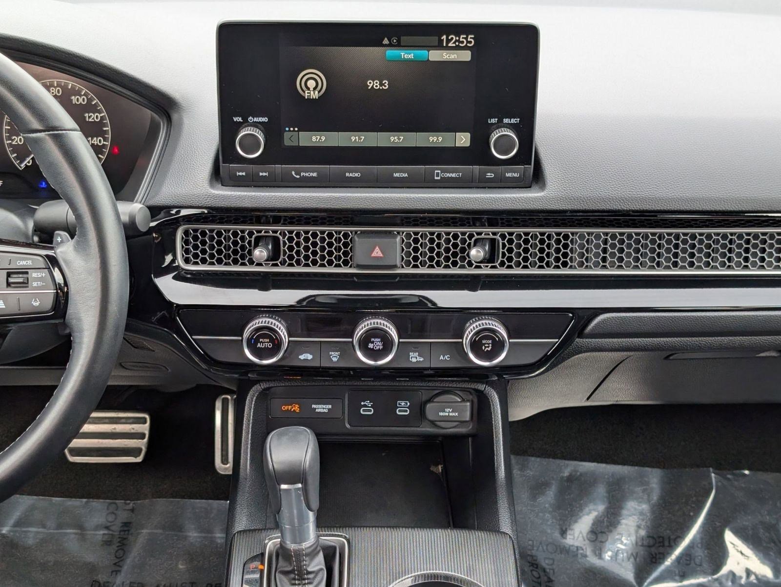 Used 2025 Honda Civic Sport image 27