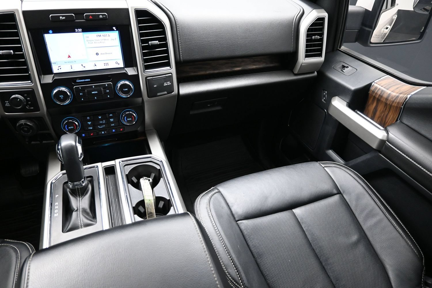 Used 2019 Ford F150 Lariat w/ Trailer Tow Package AWD/4WD image 40