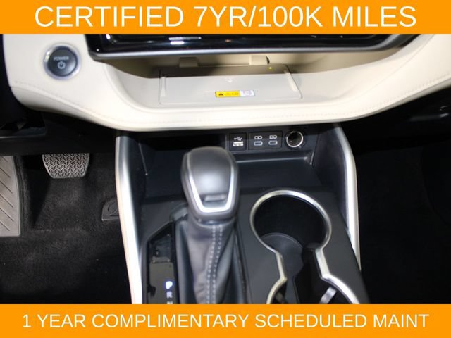Used 2024 Toyota Highlander XLE AWD/4WD image 26