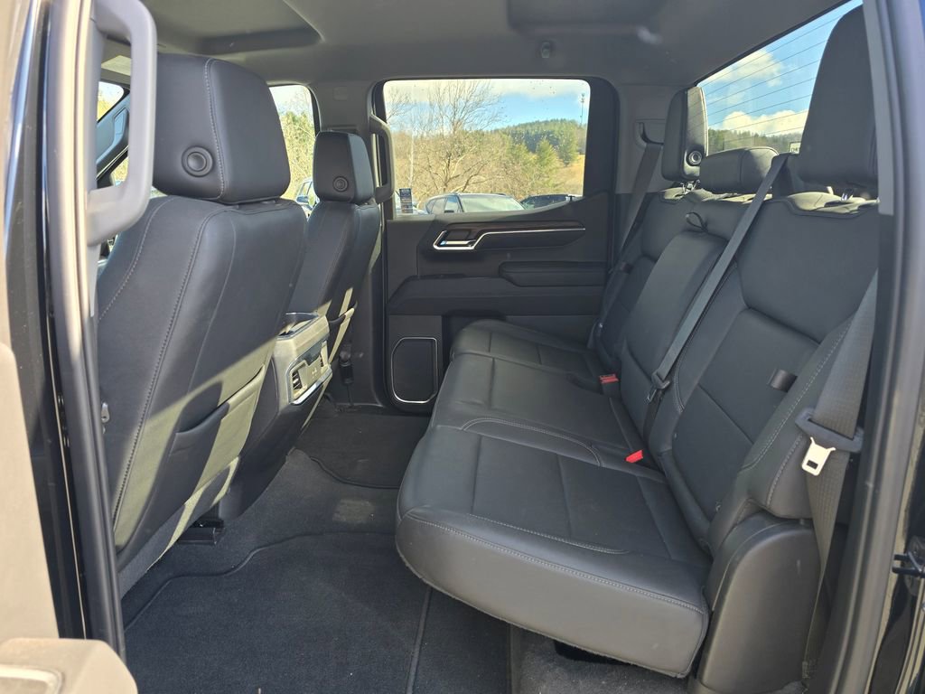 Used 2023 GMC Sierra 1500 SLT w/ SLT Convenience Package image 10