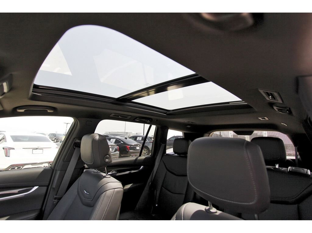 New 2025 Cadillac XT6 Sport w/ LPO, Onyx Lite Package image 24