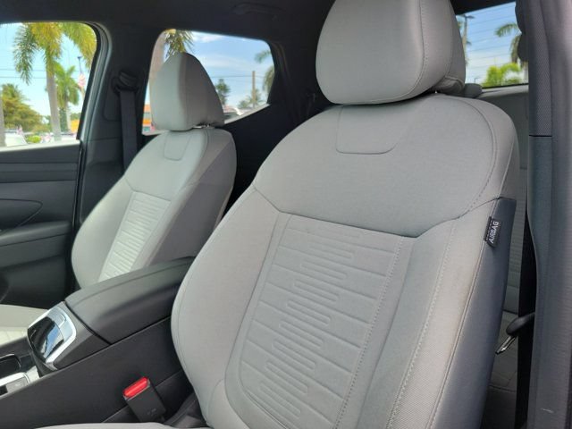 Certified 2026 Hyundai Santa Cruz SE FWD image 16