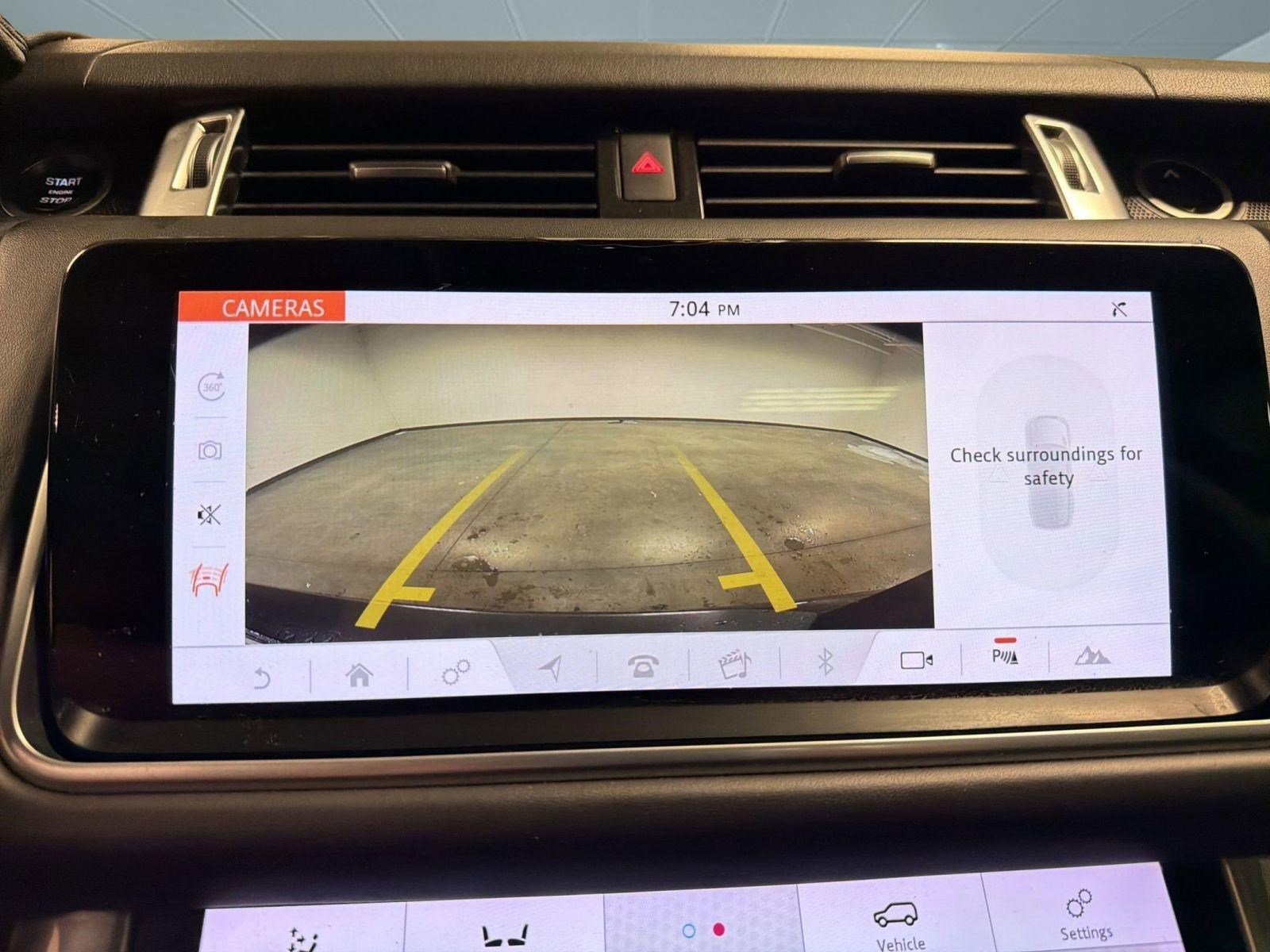 Used 2018 Land Rover Range Rover Sport Supercharged image 25