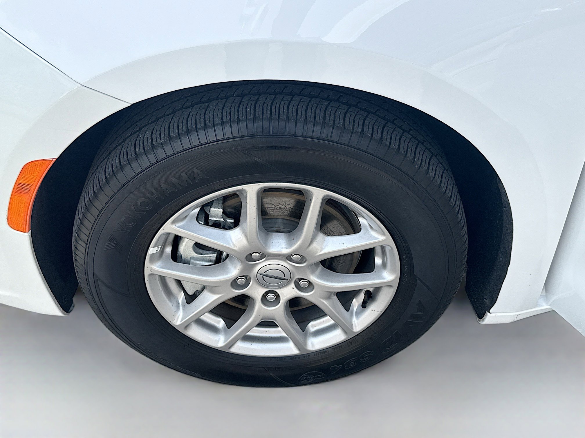 Used 2025 Chrysler Pacifica Select FWD image 35