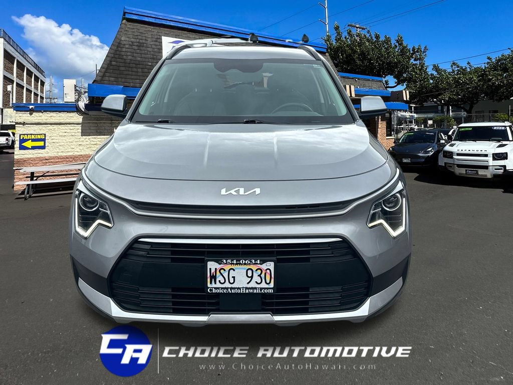 Used 2023 Kia Niro EX FWD image 11