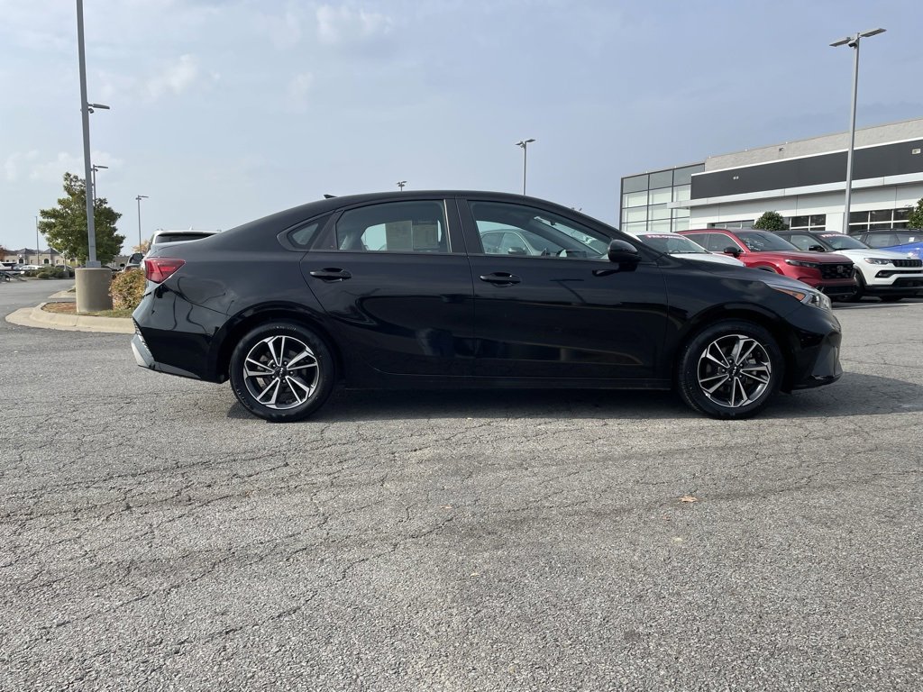 Used 2024 Kia Forte LXS image 8