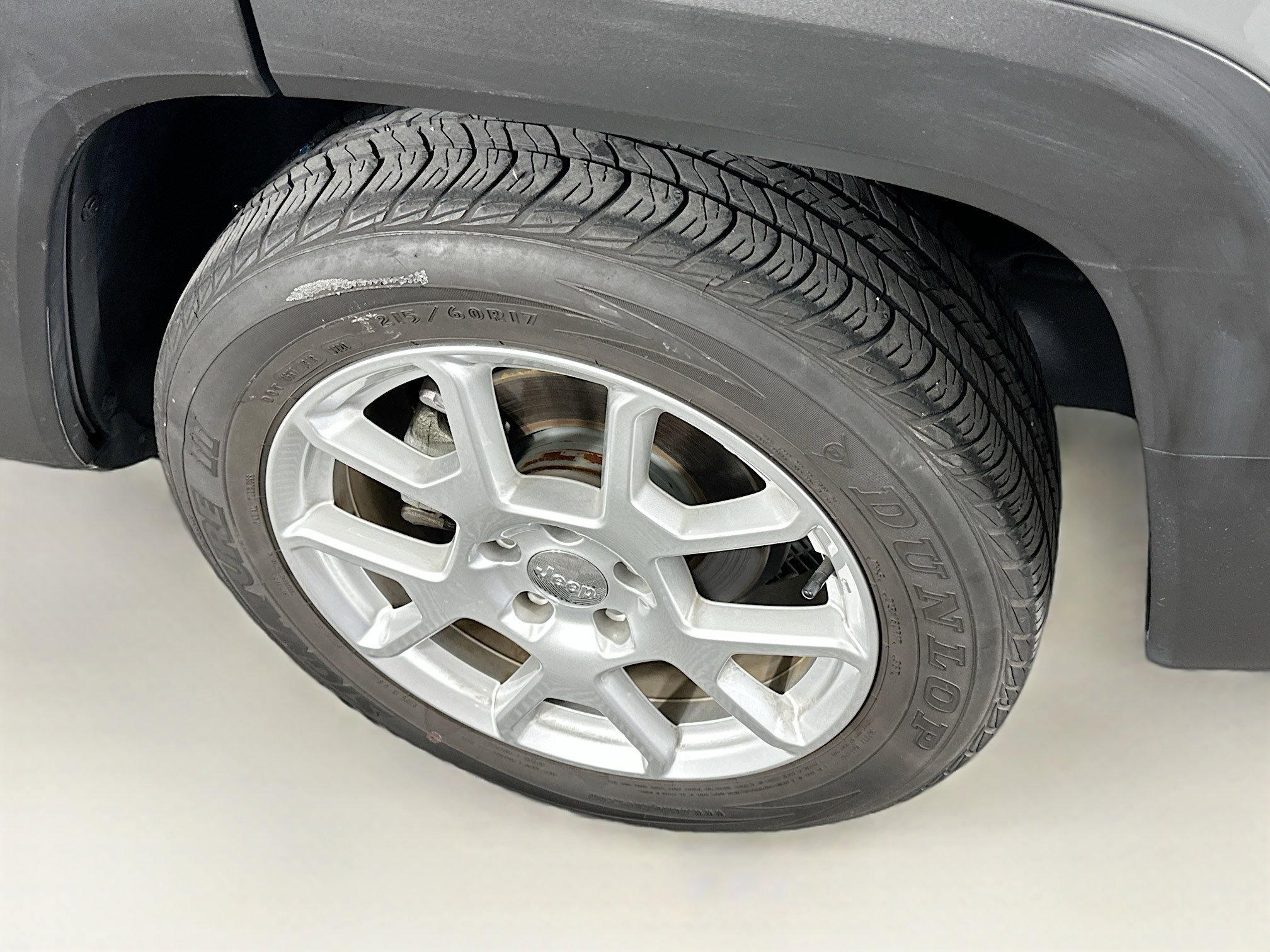 Used 2021 Jeep Renegade Latitude w/ Convenience Group image 11