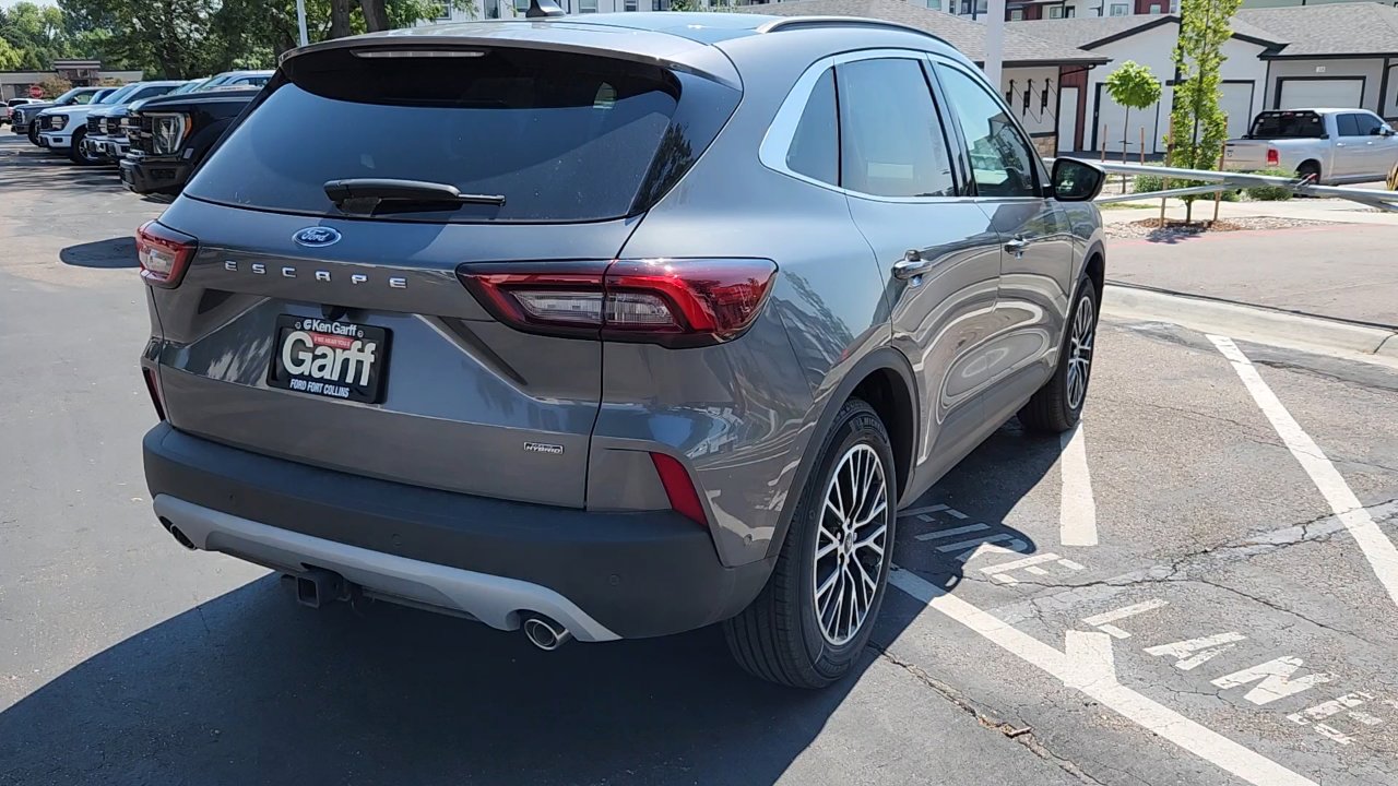 New 2024 Ford Escape SE w/ PHEV Premium Package image 24