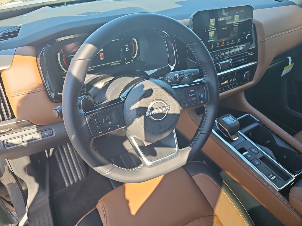 New 2025 Nissan Pathfinder Platinum w/ Cargo Package image 8