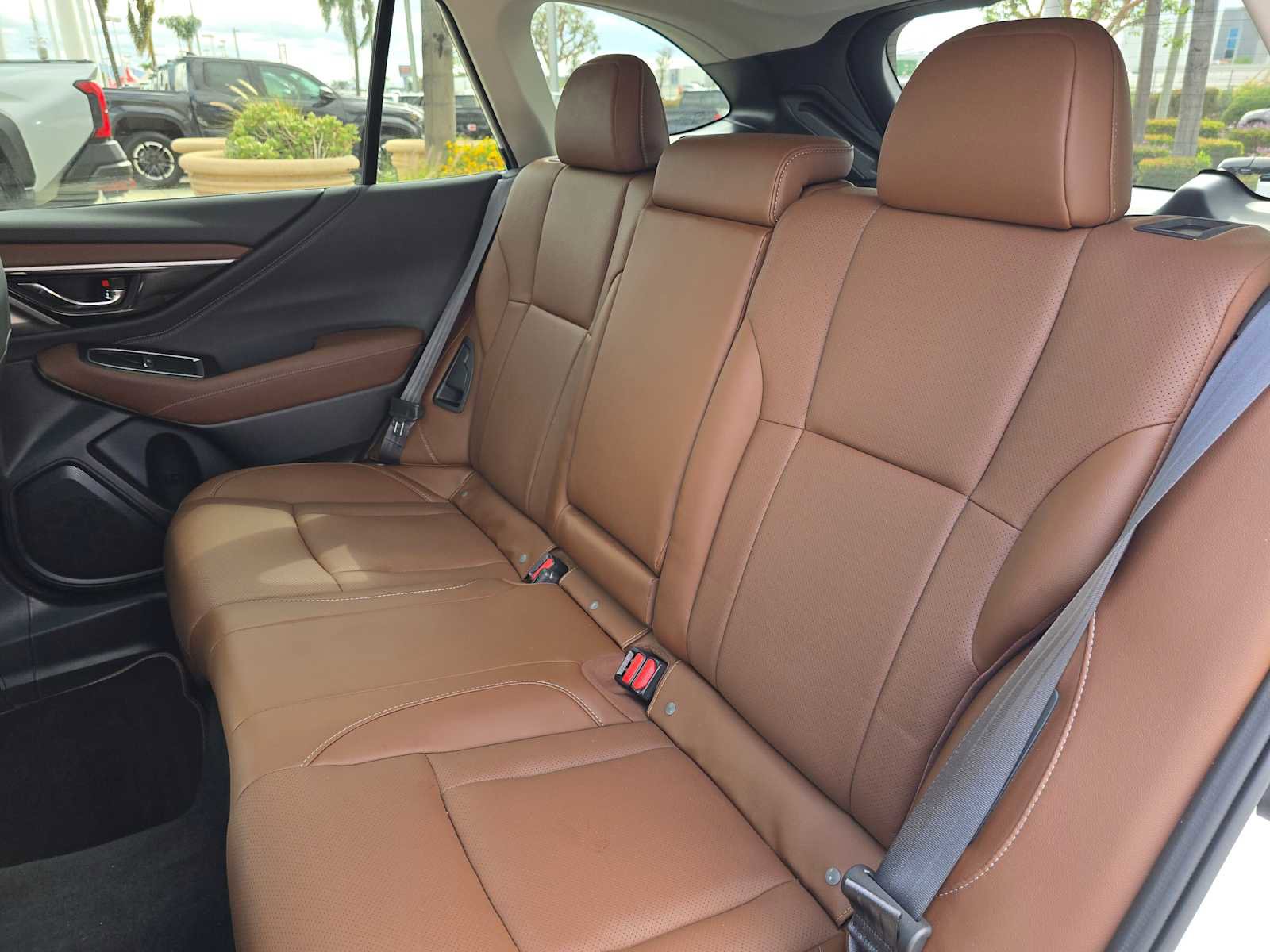 Used 2022 Subaru Outback Touring XT AWD/4WD image 18