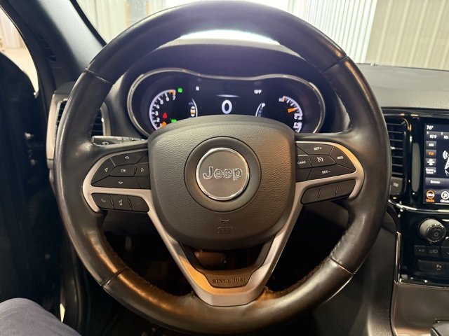 Used 2020 Jeep Grand Cherokee Laredo w/ Quick Order Package 2BN North image 11