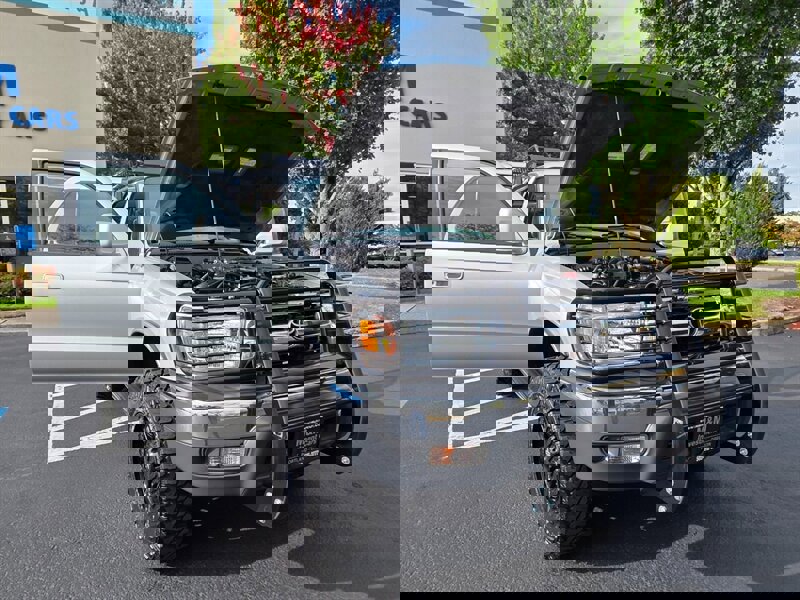 Used 2001 Toyota 4Runner SR5 image 26