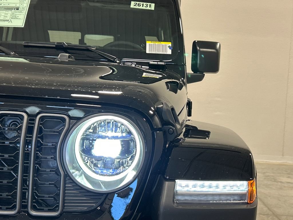 New 2026 Jeep Gladiator Sport image 10