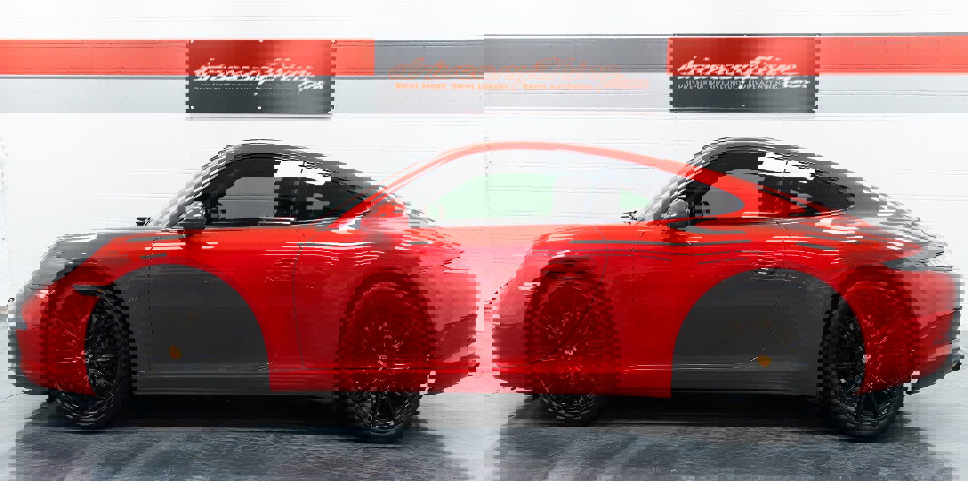 Used 2015 Porsche 911 Carrera image 8