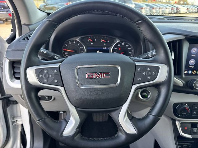 Used 2023 GMC Terrain SLT image 17