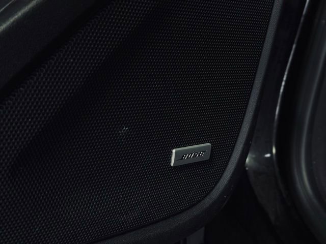 Used 2023 GMC Terrain SLT w/ Infotainment Package II image 14