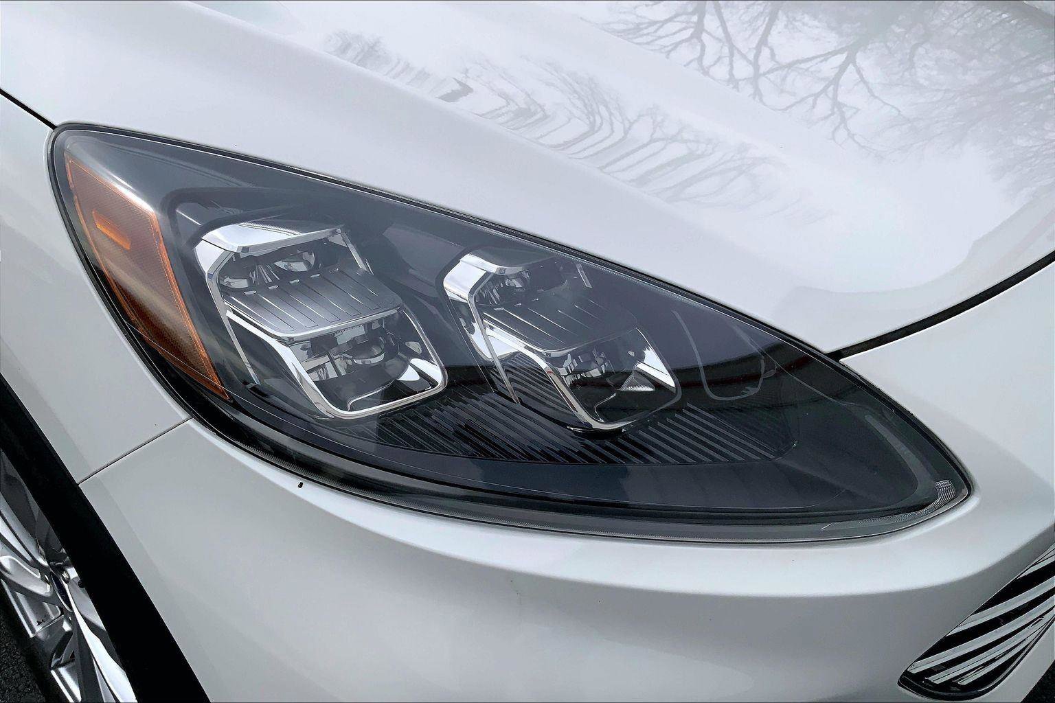 Used 2022 Ford Escape Titanium w/ Titanium Elite Package image 28