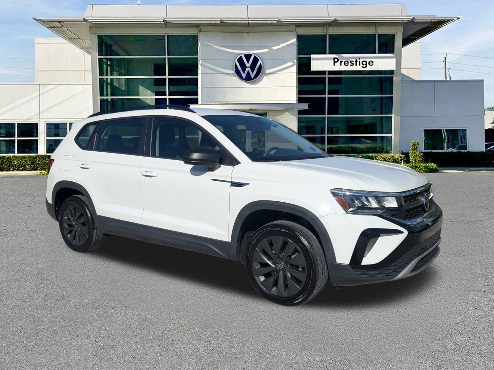 Used 2022 Volkswagen Taos S FWD image 1