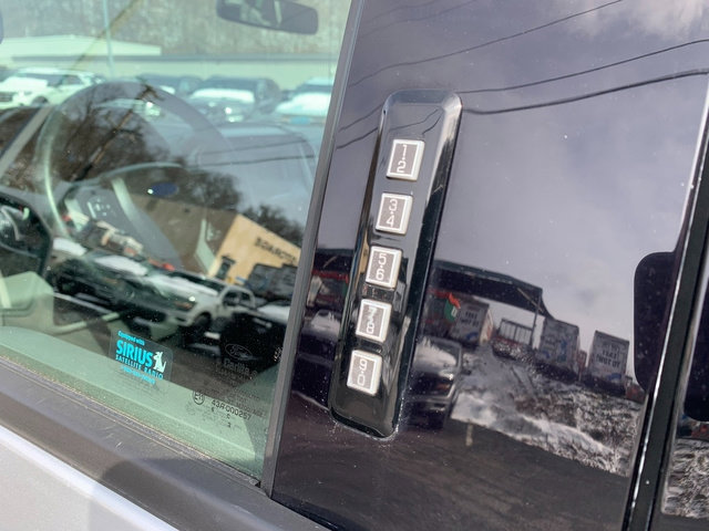 Used 2016 Ford F150 XLT w/ Equipment Group 301A Mid image 17