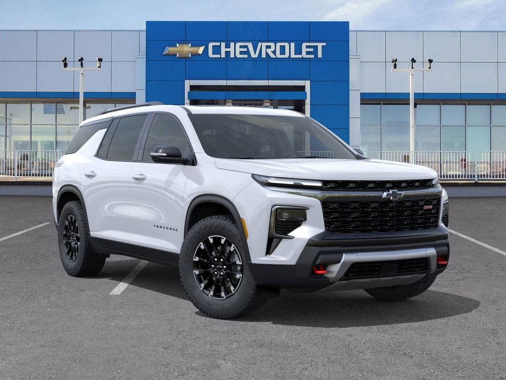 New 2026 Chevrolet Traverse Z71 w/ Enhanced Driving Package image 7