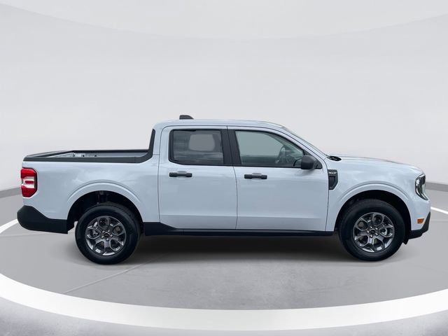 New 2026 Ford Maverick XLT w/ Equipment Group 301A AWD/4WD image 3