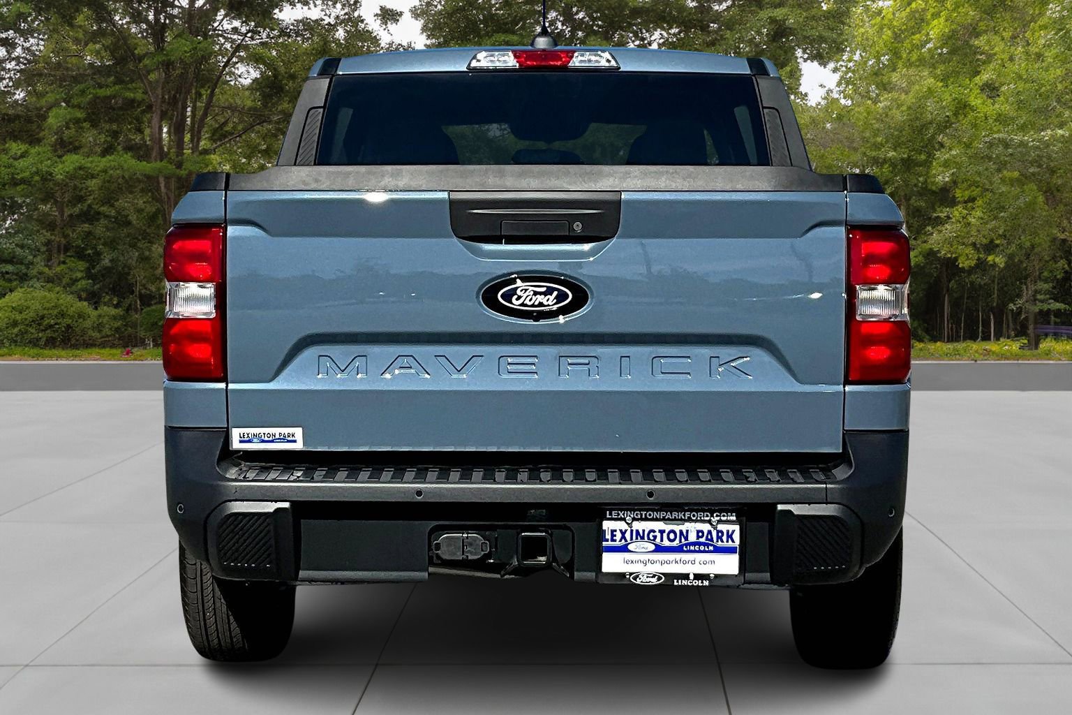 New 2025 Ford Maverick XLT w/ XLT Luxury Package image 4