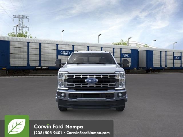 New 2026 Ford F350 XLT image 7