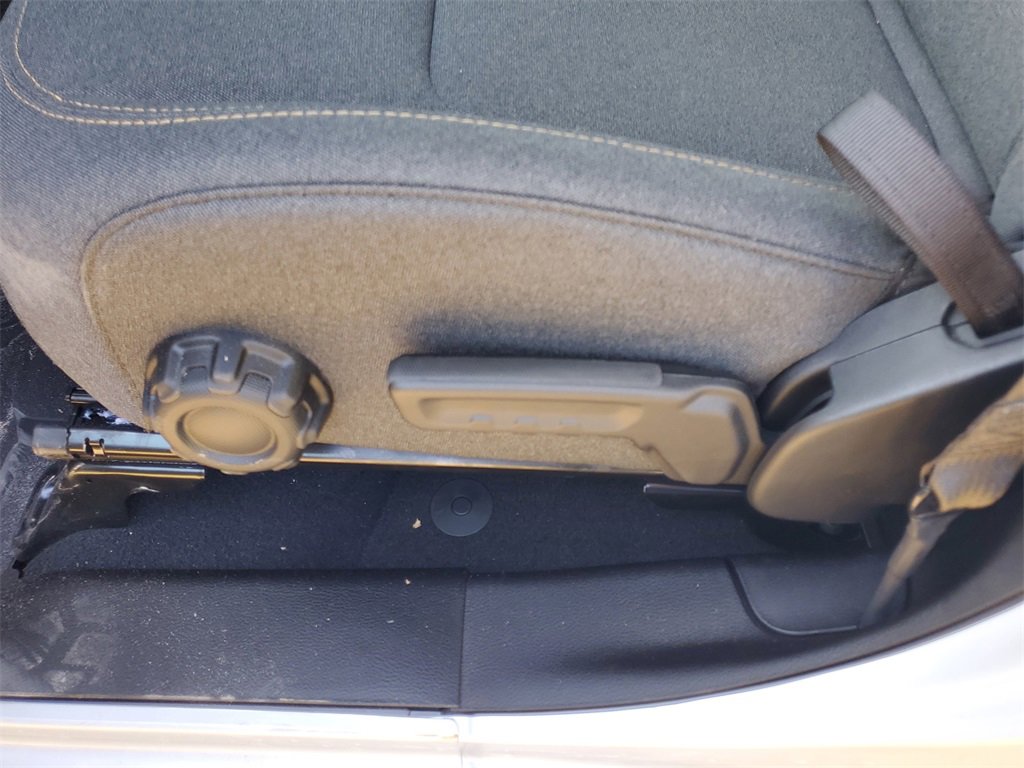 Used 2024 Jeep Wrangler Sahara image 14