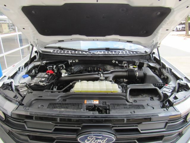 Used 2025 Ford Expedition Active image 59