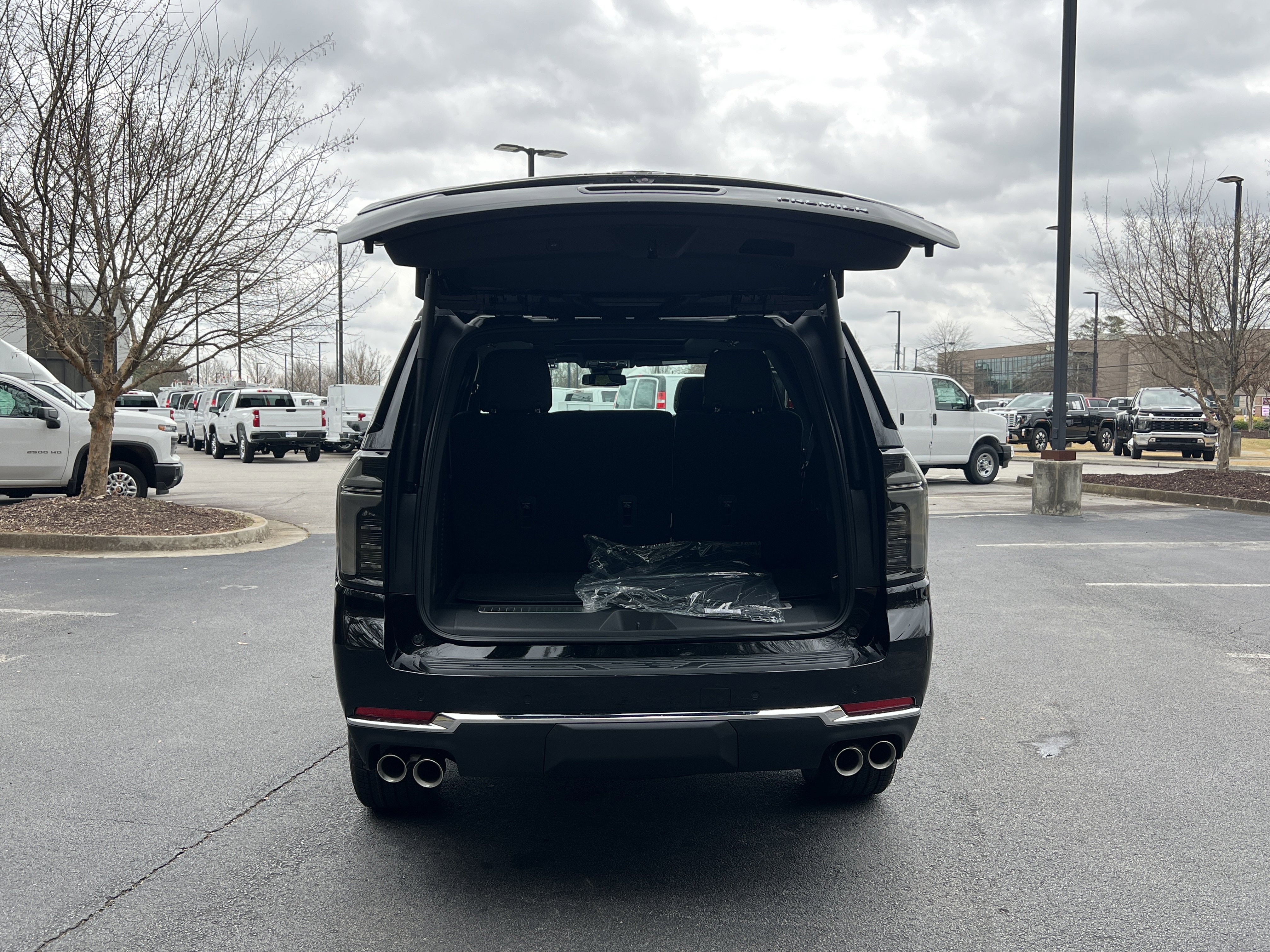 New 2026 Chevrolet Tahoe Premier w/ Sun And Tow Package image 11