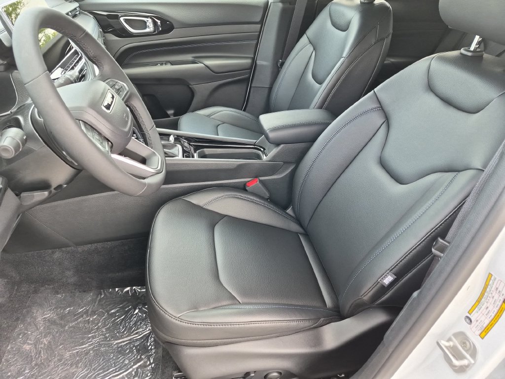 New 2026 Jeep Compass Limited AWD/4WD image 15