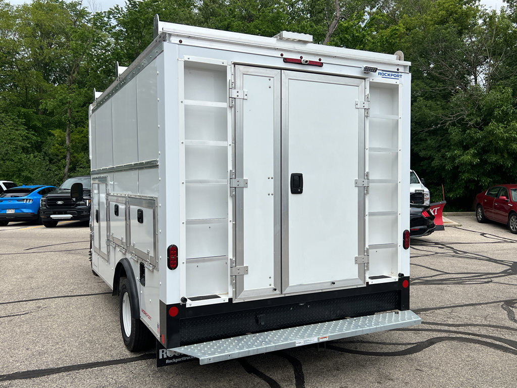 New 2026 Ford E-450 and Econoline 450 Super Duty w/ Power Equipment Group image 2