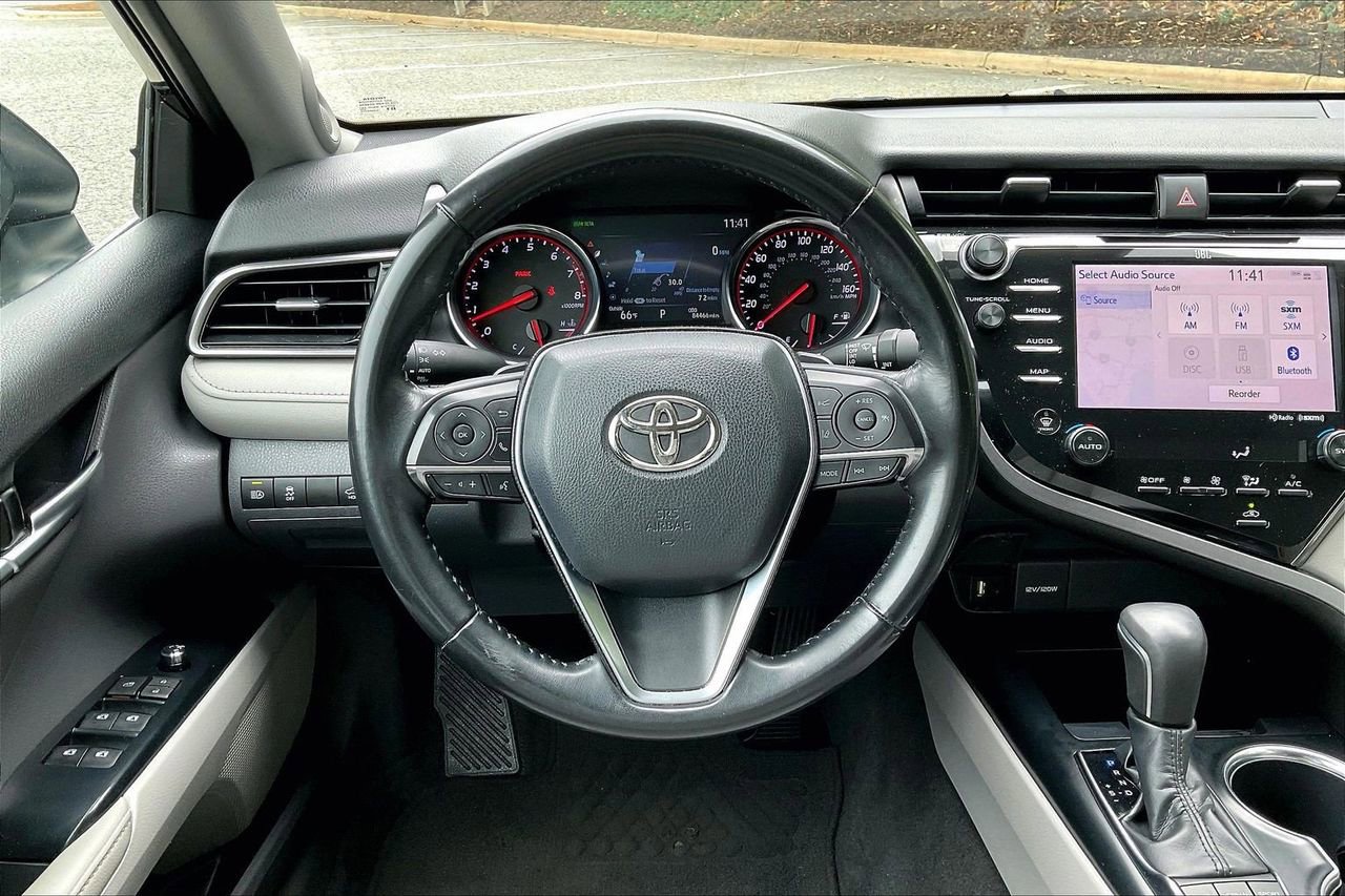 Used 2019 Toyota Camry XSE w/ Navigation Package FWD image 10