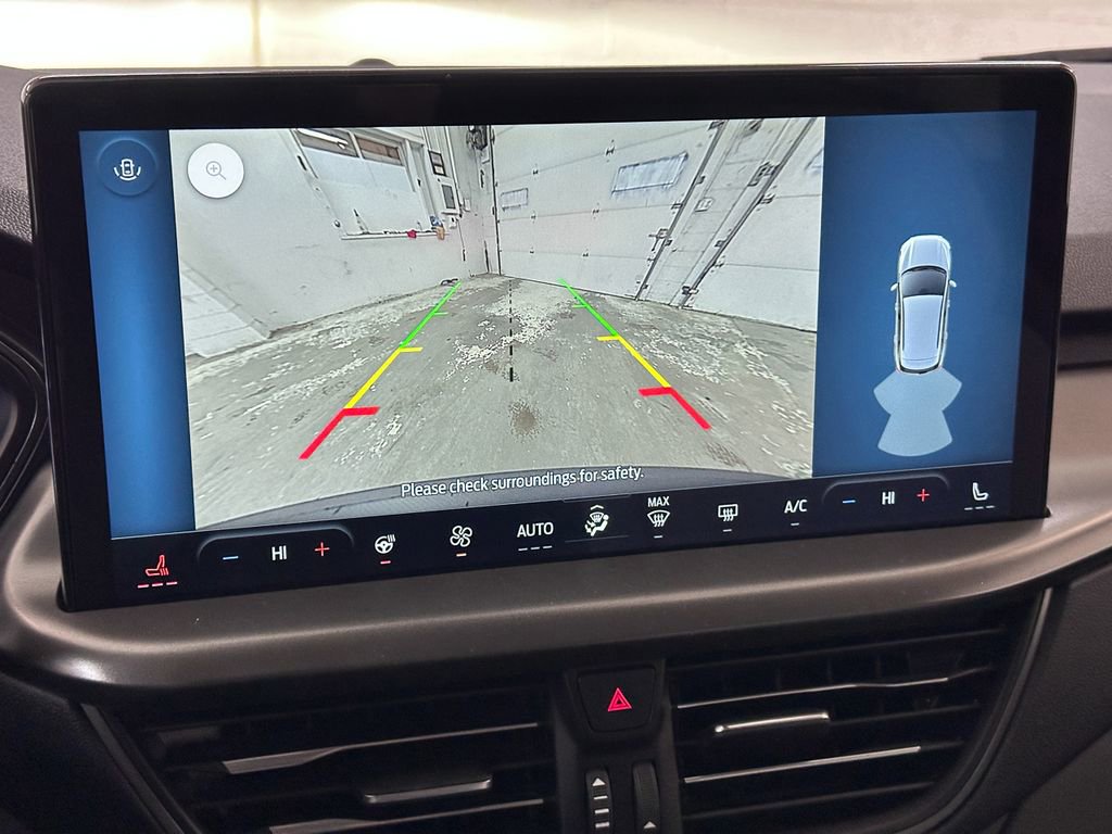 New 2026 Ford Escape SE image 39