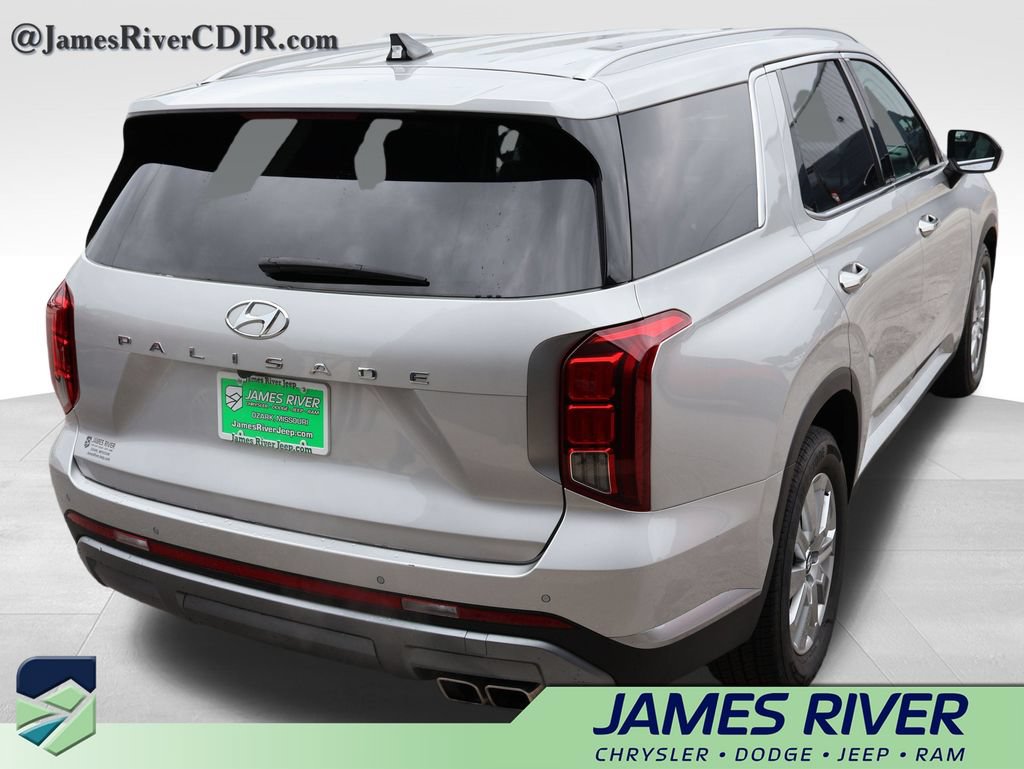 Used 2025 Hyundai Palisade SEL FWD image 5