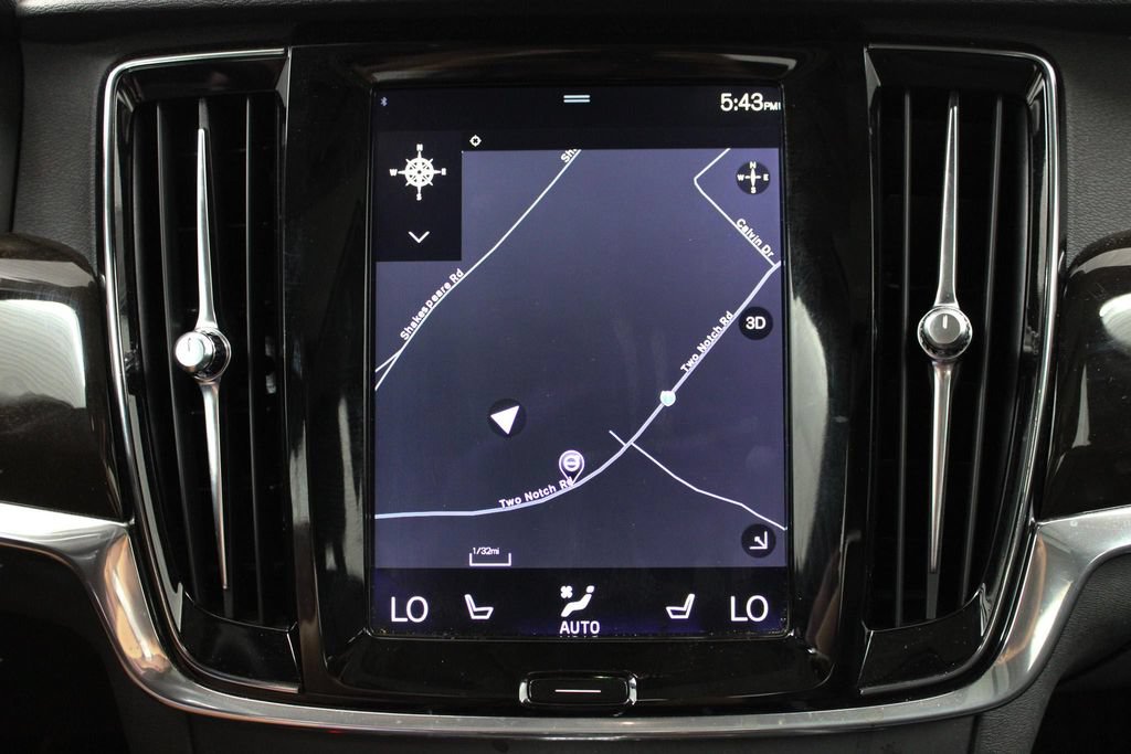 Used 2018 Volvo S90 T6 Momentum w/ Convenience Package AWD/4WD image 34