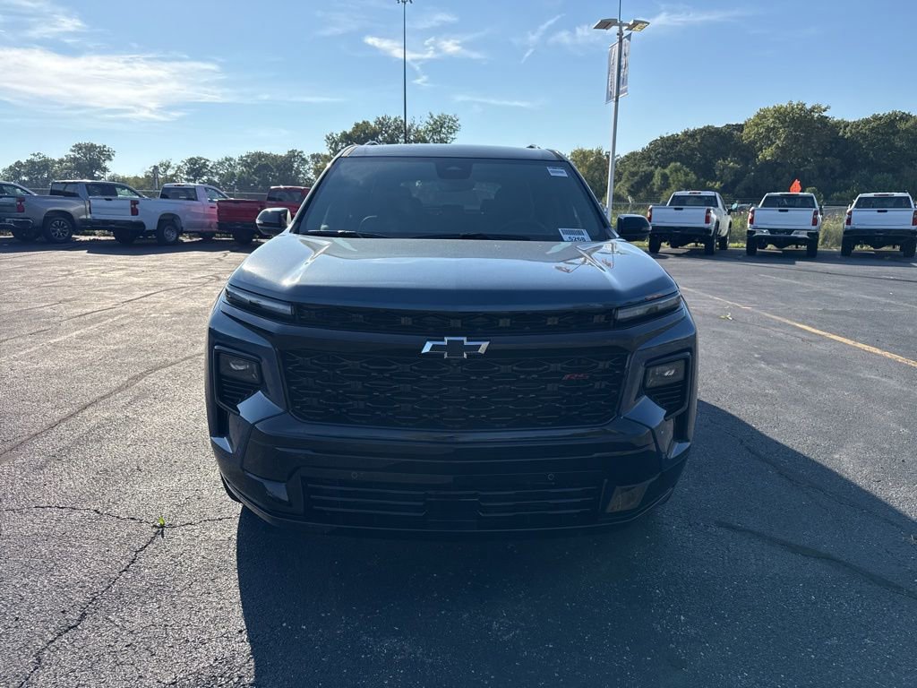 New 2026 Chevrolet Traverse RS w/ LPO, Floor Liner Package image 2