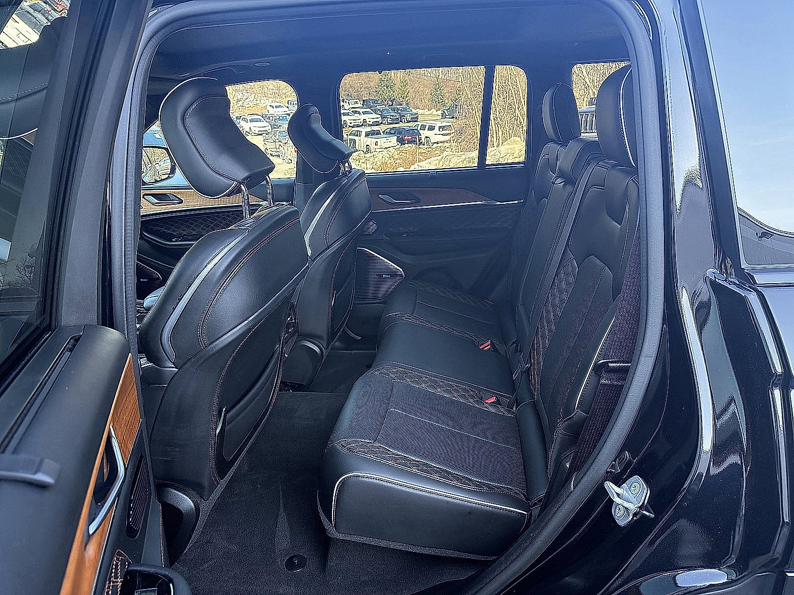 Certified 2023 Jeep Grand Cherokee Summit image 12