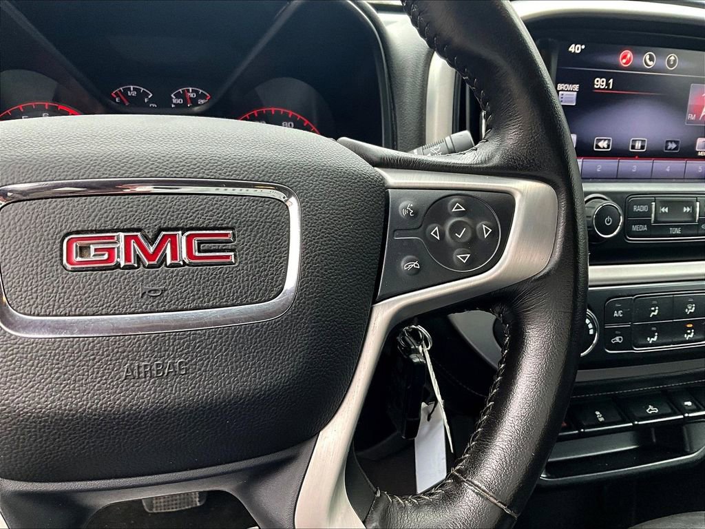 Used 2015 GMC Canyon SLE image 18