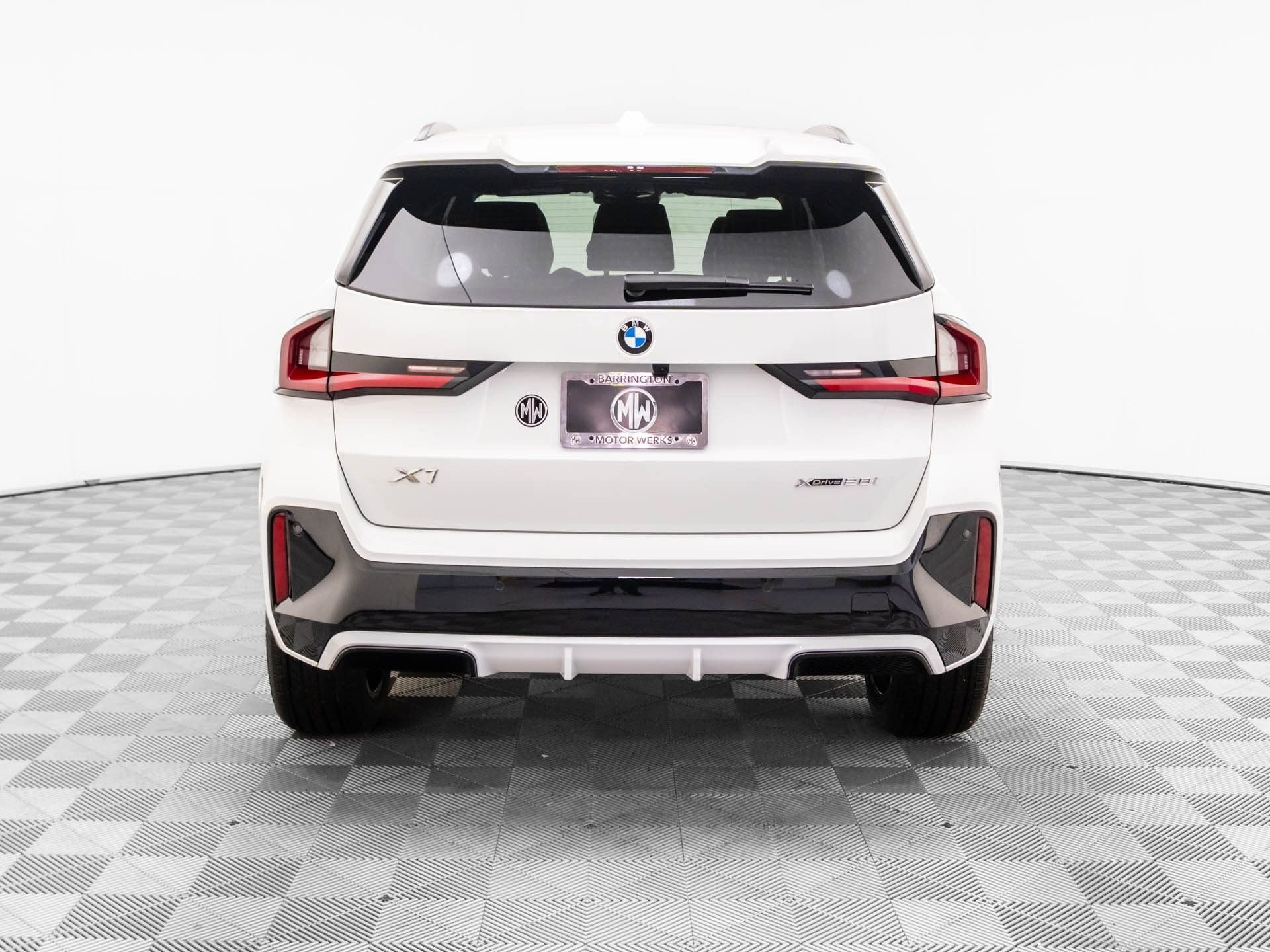 New 2026 BMW X1 xDrive28i w/ Technology Package AWD/4WD image 5