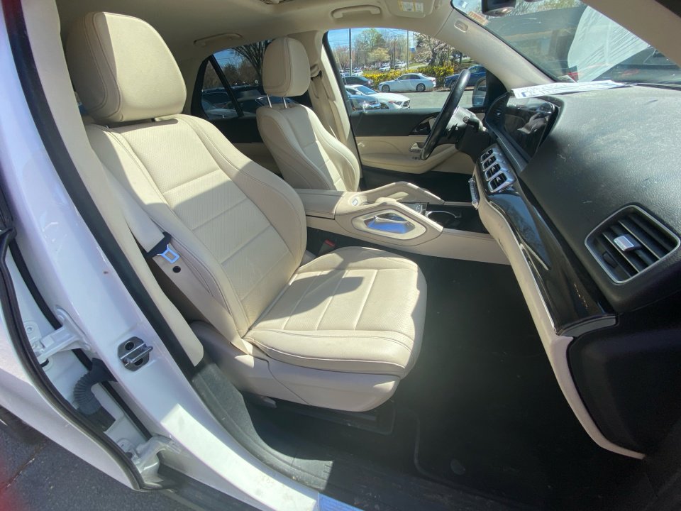 Used 2021 Mercedes-Benz GLE 350 4MATIC image 28